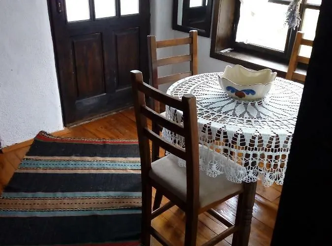 Pensión Srebren Rural House *