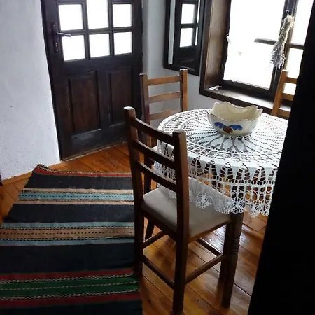 Casa de hóspedes Srebren Rural House *